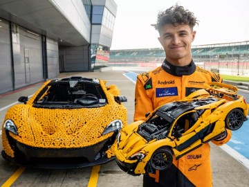 McLaren P1 z klock&oacute;w LEGO wyjechał na tor